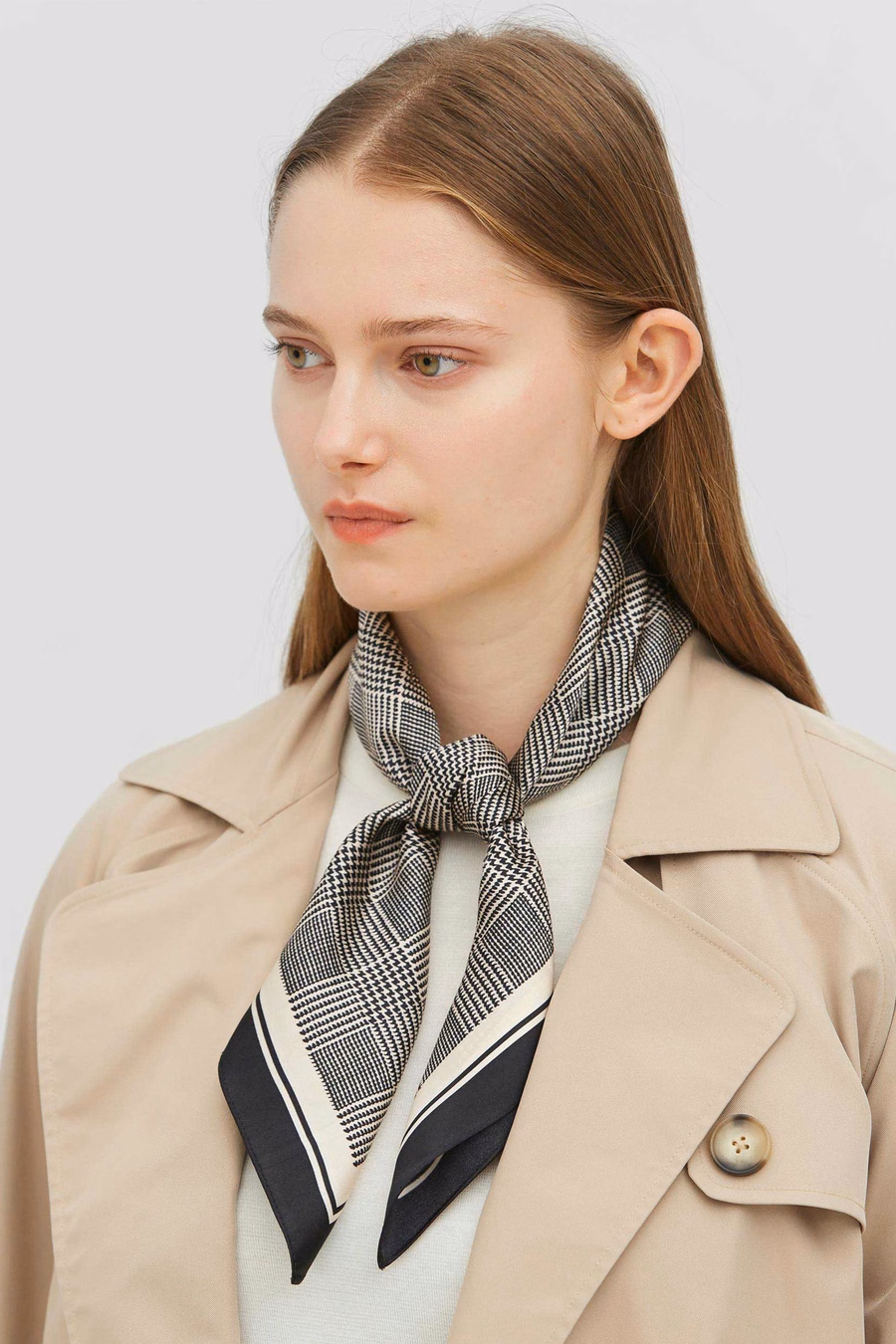 Bufanda cuadrada de seda con estampado houndstooth