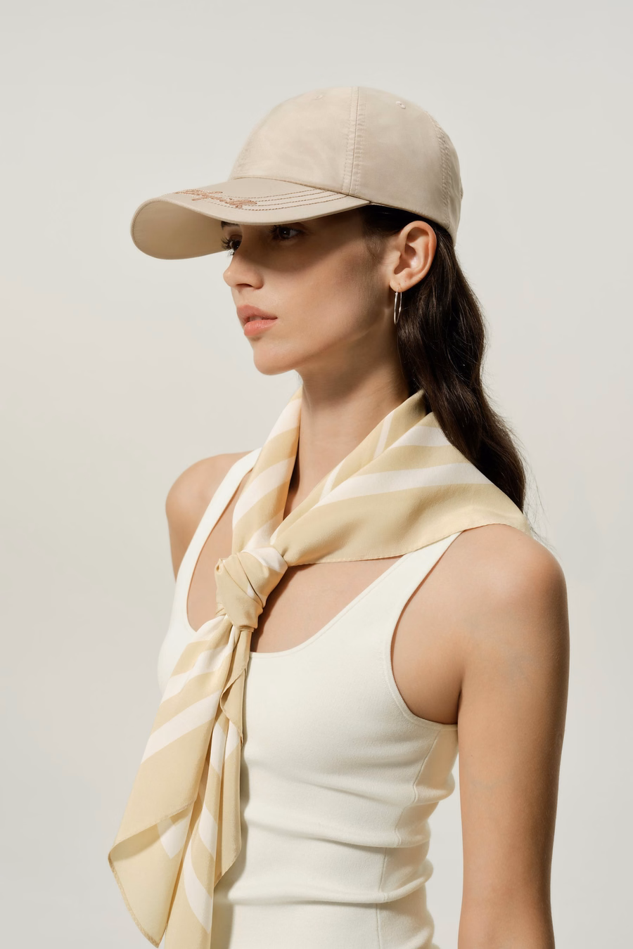 Gorra de tafetán de seda para todo clima
