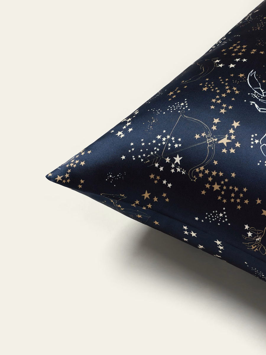 Funda de Almohada del Zodiac de Escorpio