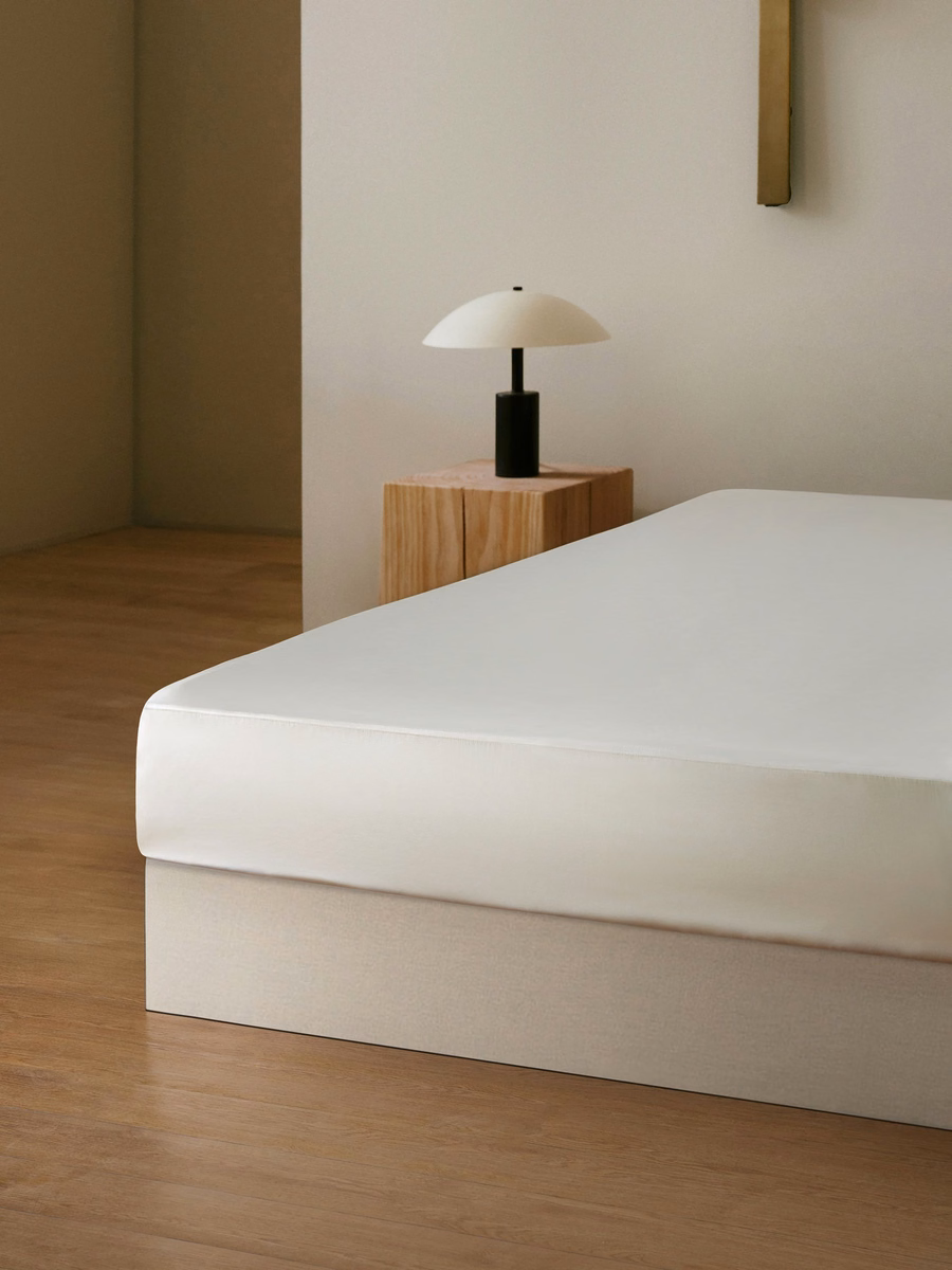 Juego de ropa de cama de seda con jacquard de lirio