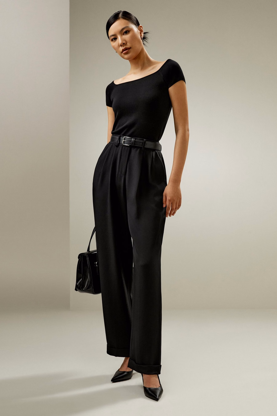 Top de suéter off-shoulder