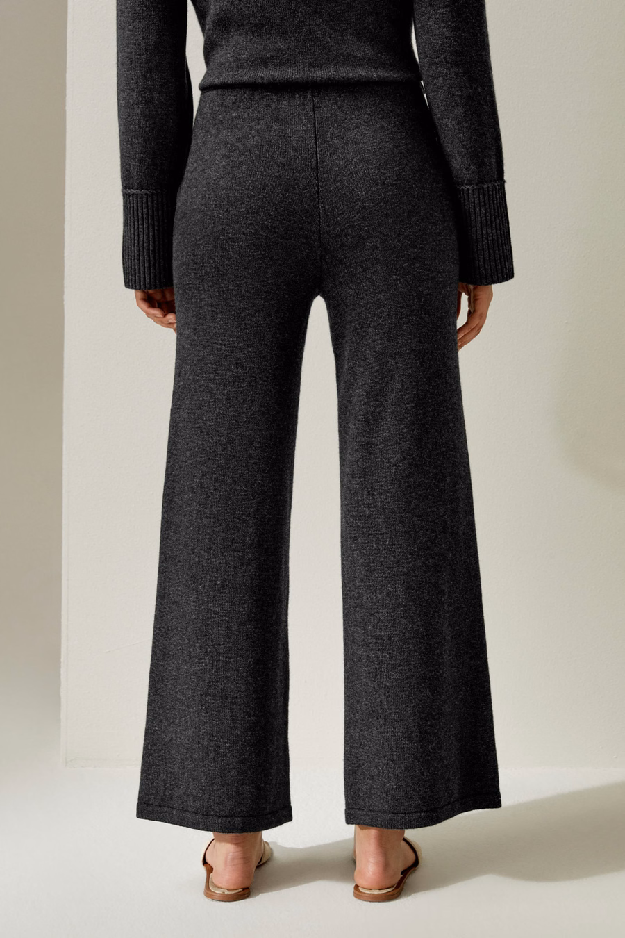 Pantalones de pierna ancha de jersey de lana Merino
