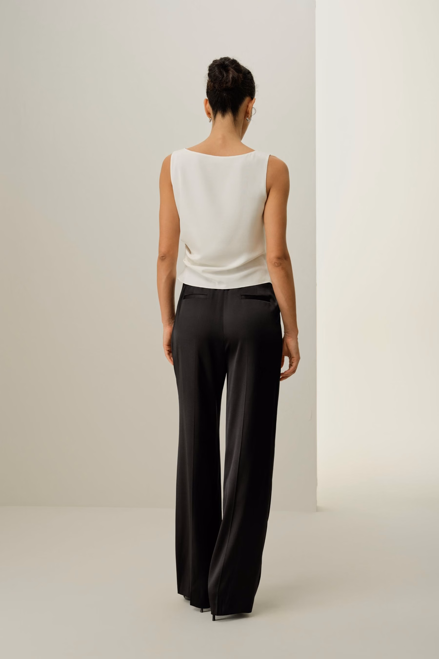 Top Élise con forma de V