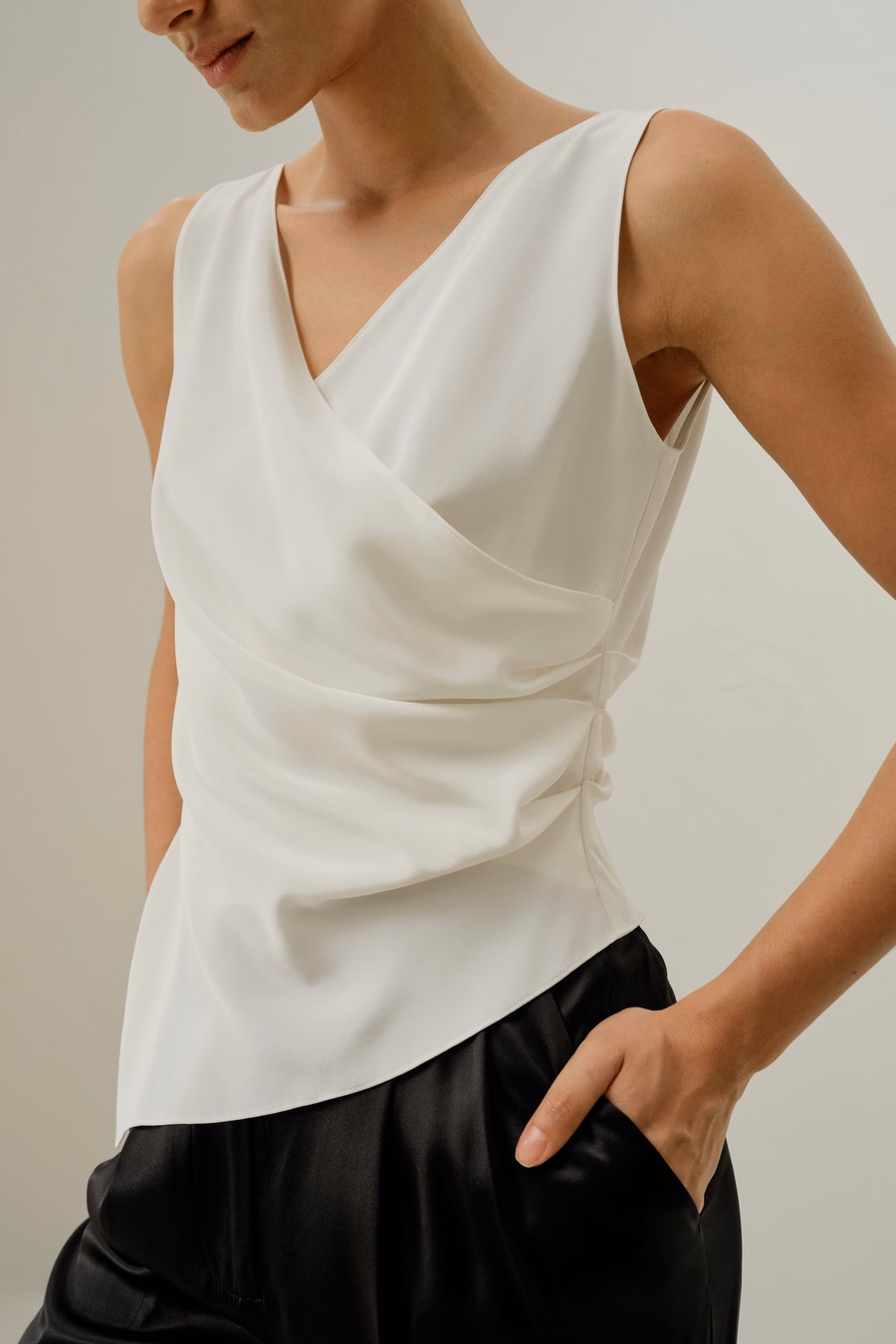 Top Élise con forma de V