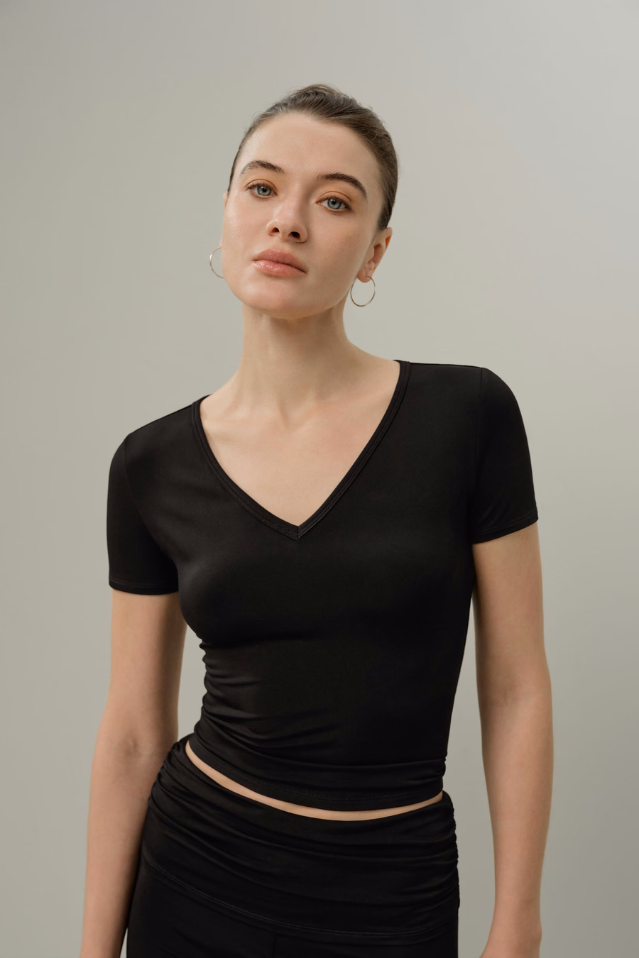 Silk Breeze Jersey V-neck Tee