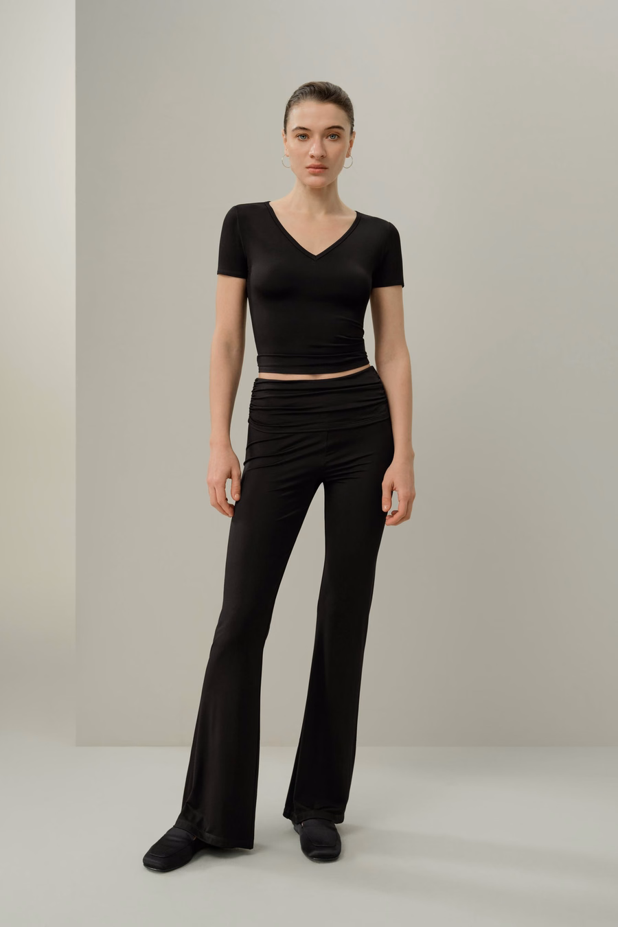 Silk Breeze Jersey V-neck Tee