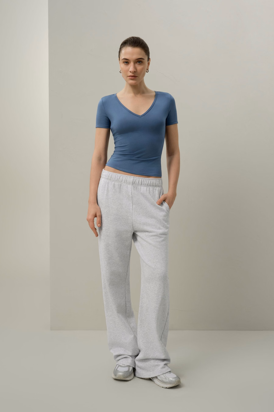 Silk Breeze Jersey V-neck Tee