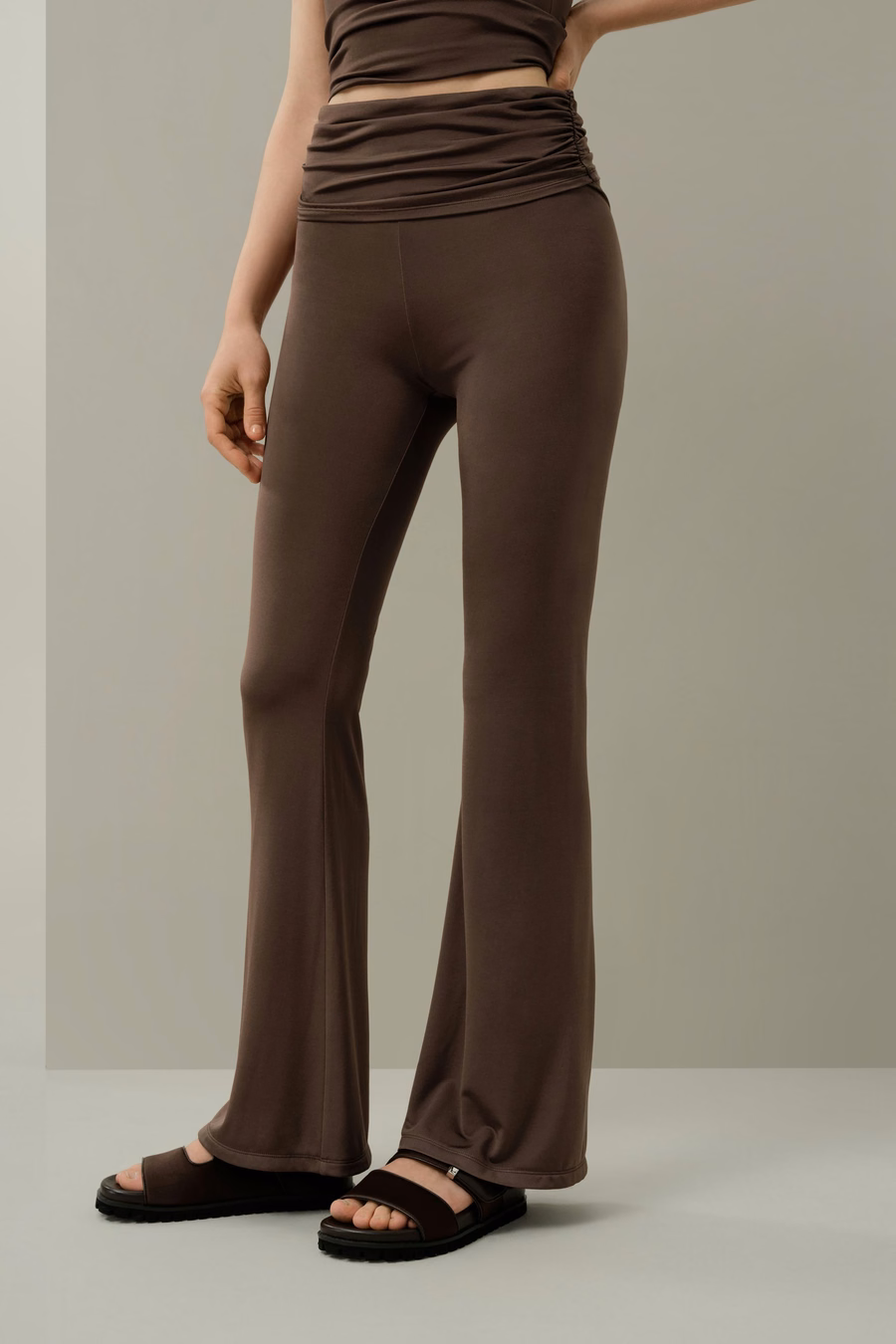 Pantalones Fluid Flare de Jersey de Seda Breeze