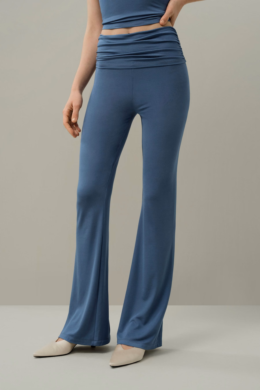 Pantalones Fluid Flare de Jersey de Seda Breeze