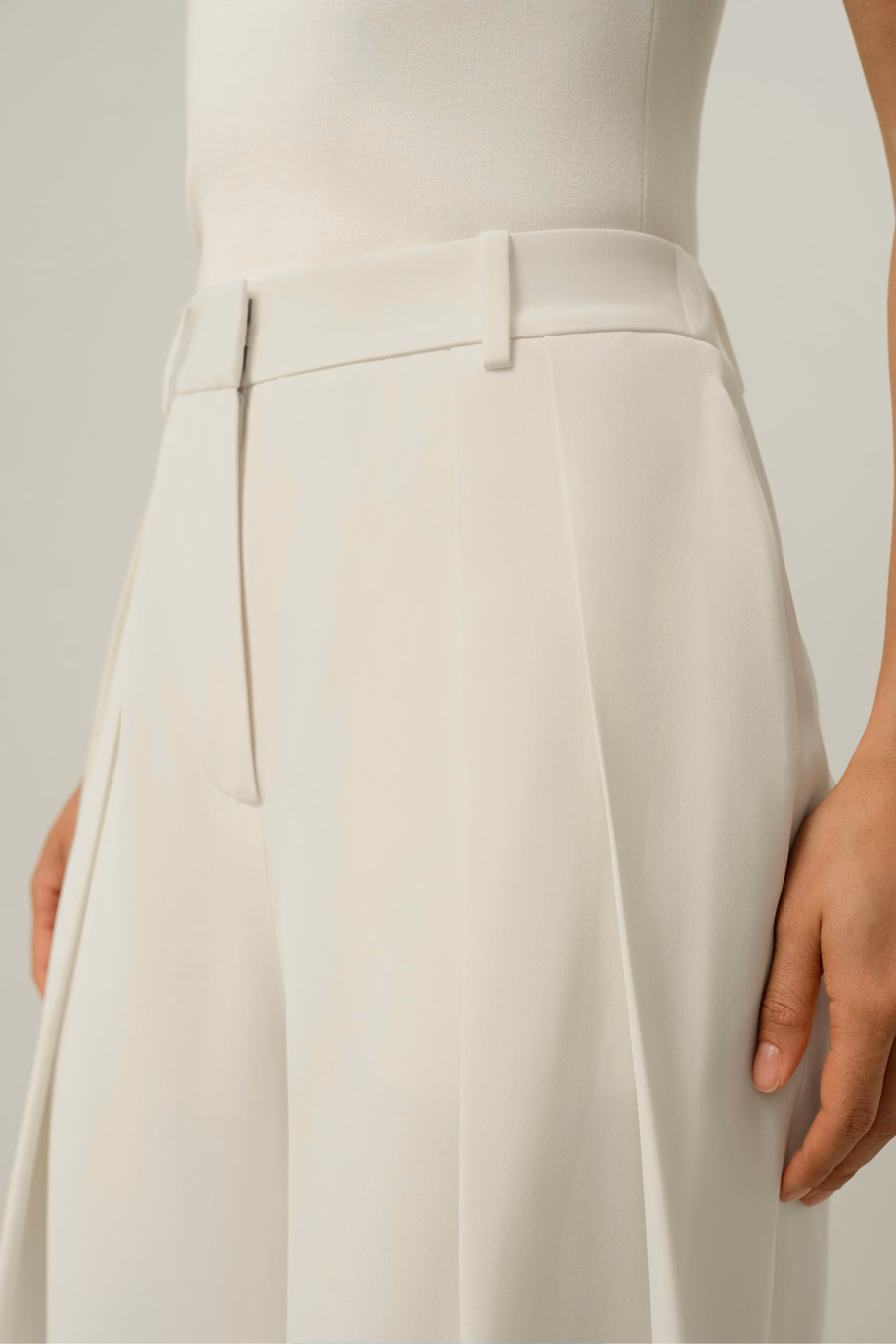 Pantalón ancho de seda crêpe