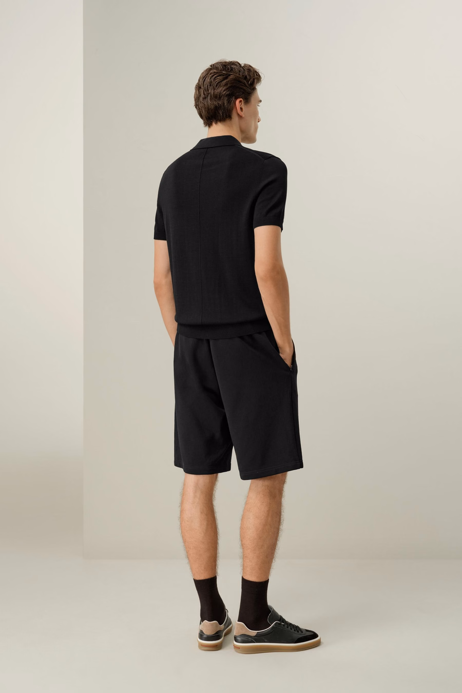 Polo de Ajuste Regular de Seda-Cotón con Cuello en V