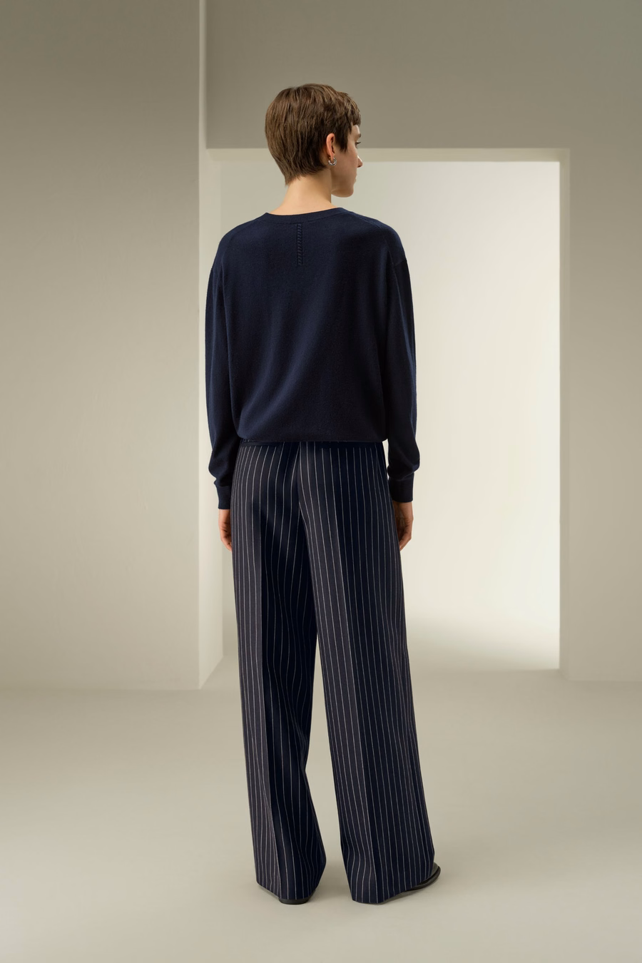 Pantalones de raya de pierna ancha de mezcla de lana