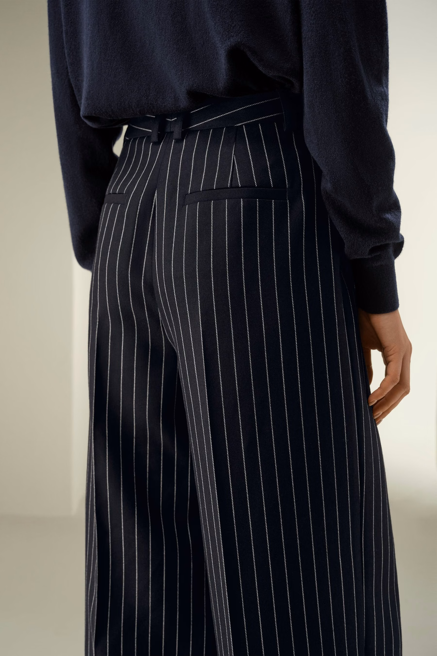 Pantalones de raya de pierna ancha de mezcla de lana