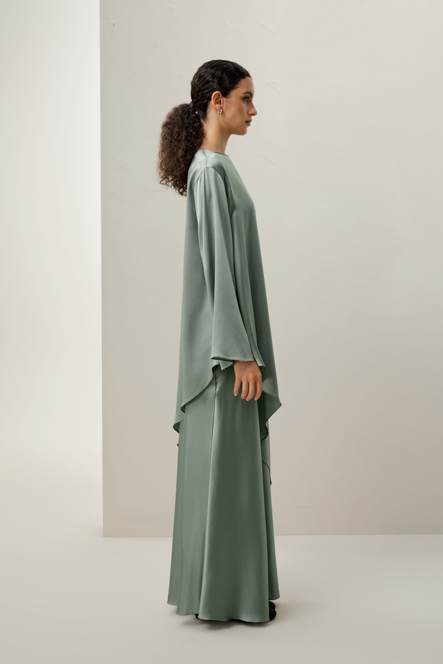 Falda Maxi A-Line de Charmeuse de Seda