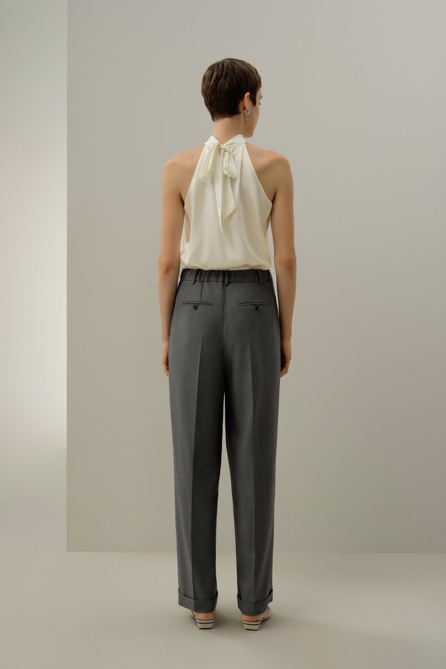 Pantalones rectos de lana y seda