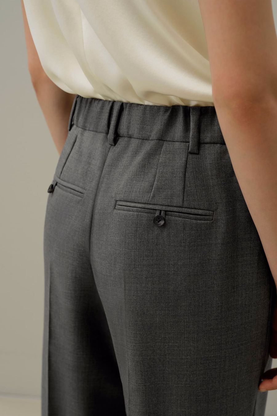 Pantalones rectos de lana y seda