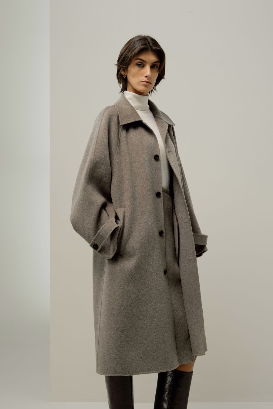 Abrigo Oversized de Mezcla de Seda y Lana de Doble Cara