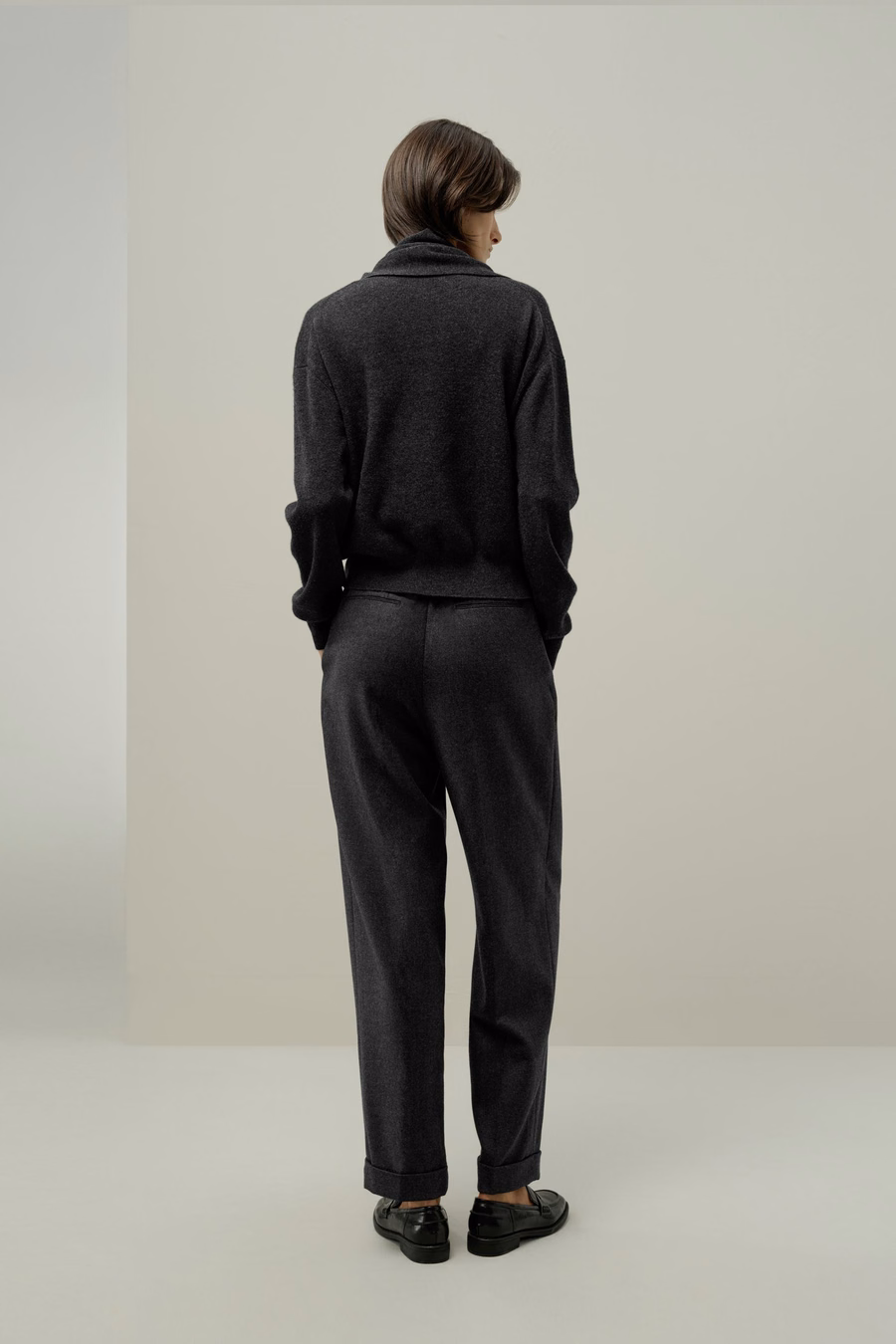 Suéter de Lana-Cashmere con Cuello de Pajarita