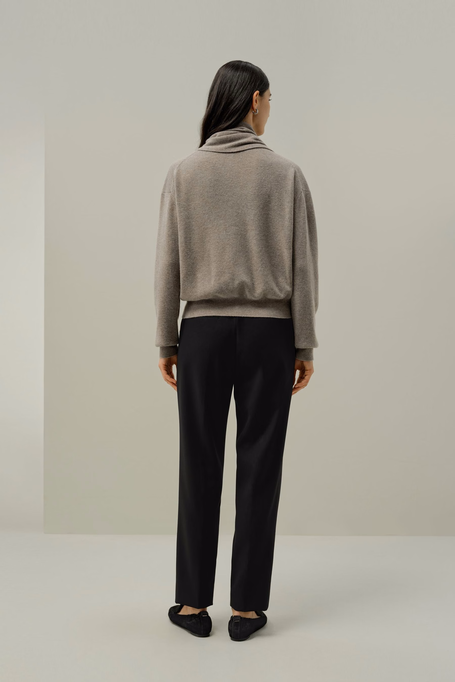 Suéter de Lana-Cashmere con Cuello de Pajarita