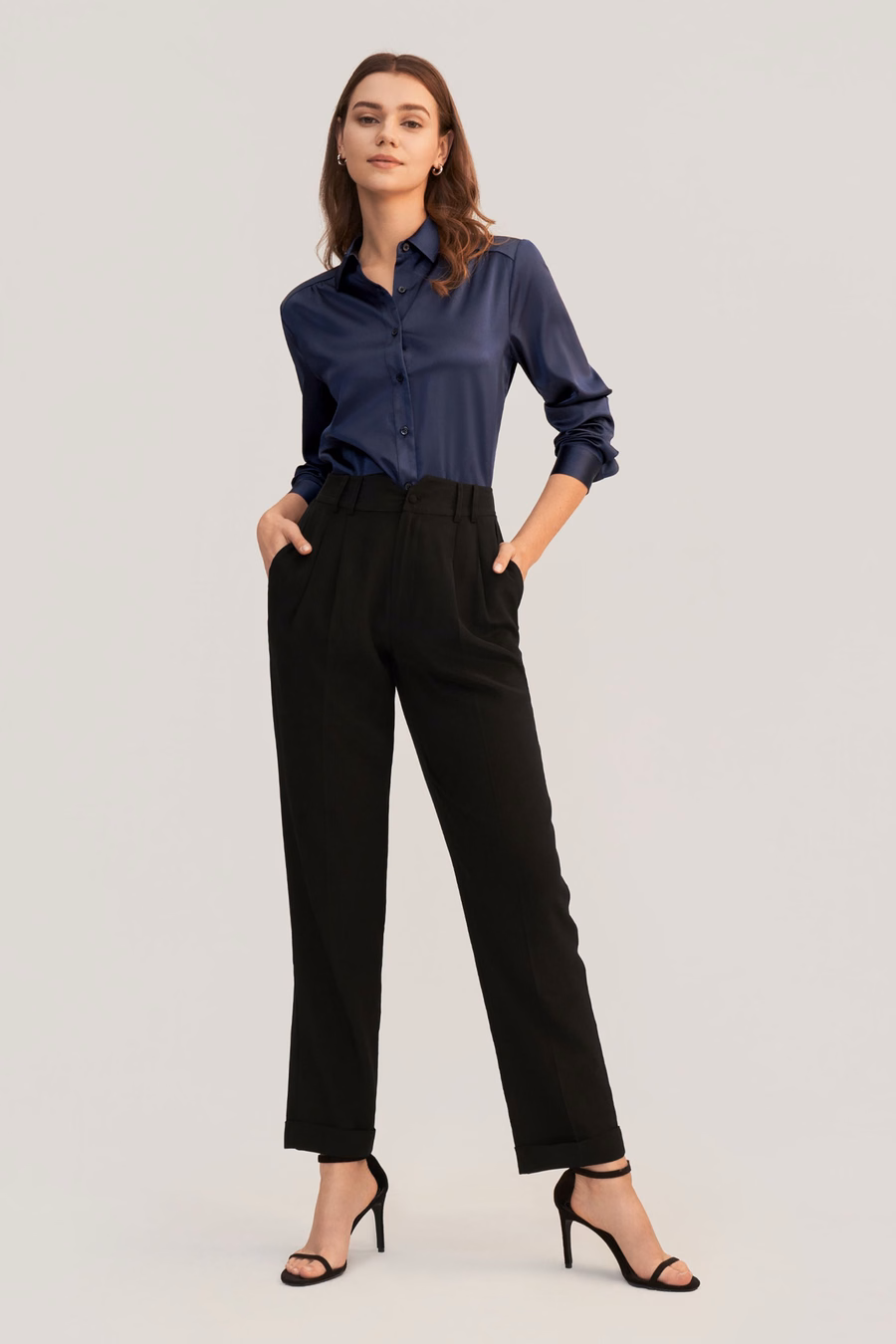 Blusa de Seda con Mangas Largas y Cuello