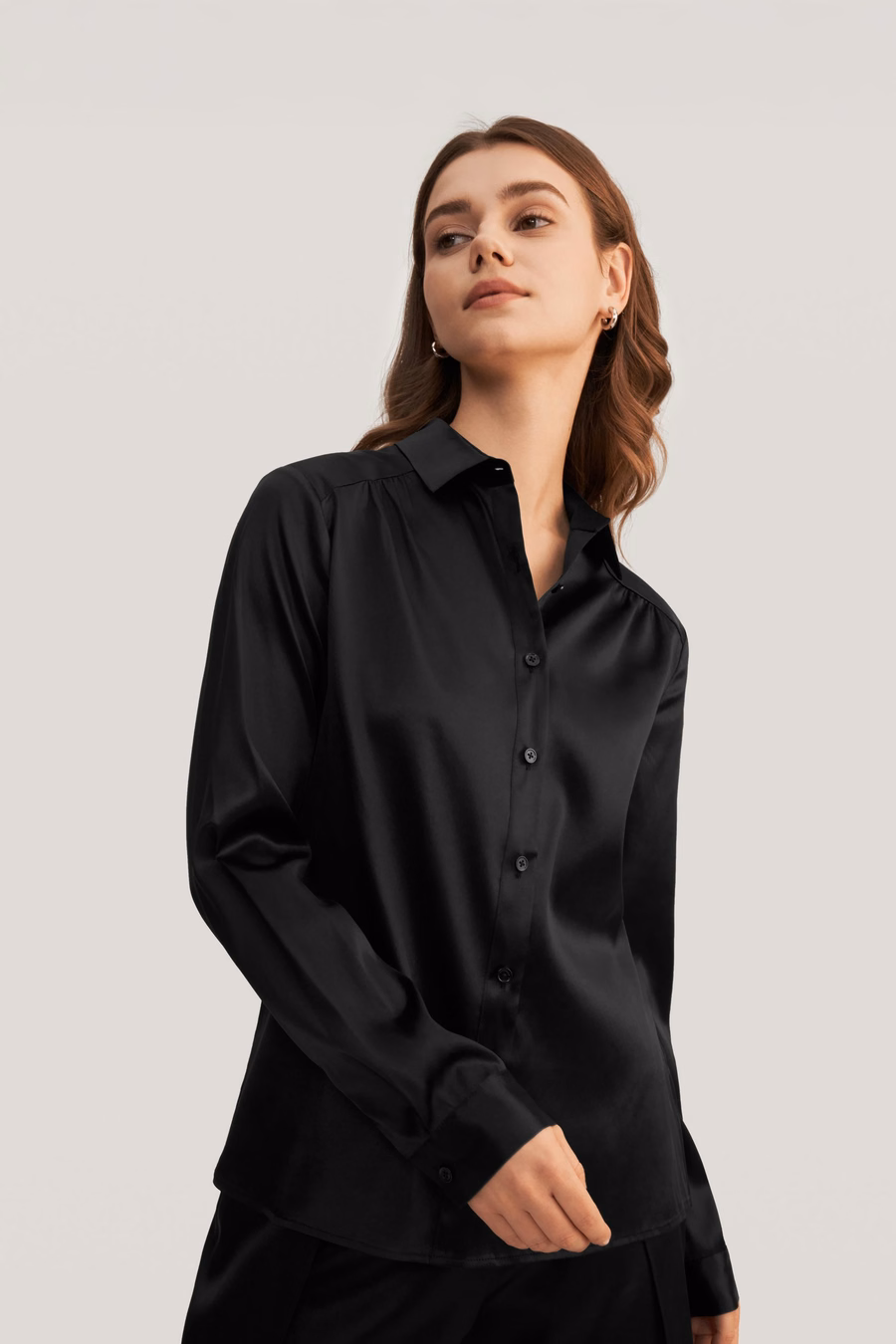Blusa de Seda con Mangas Largas y Cuello