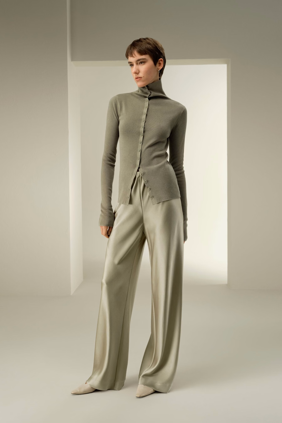 Pantalones de seda satén de pierna recta
