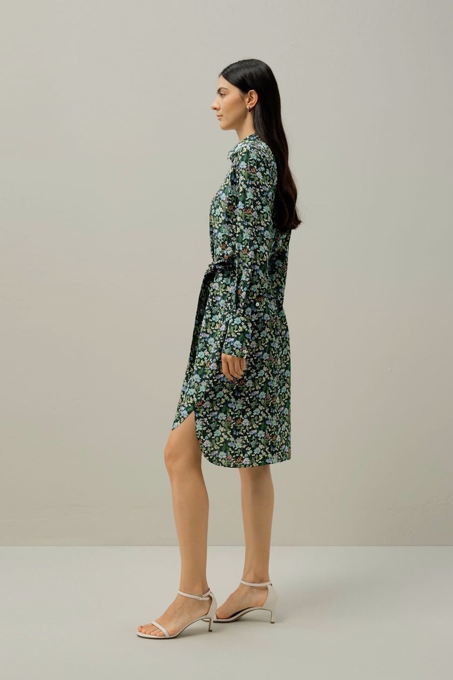Vestido de camisa hasta la rodilla del bosque de cuentos de hadas - Hecho con tela Liberty