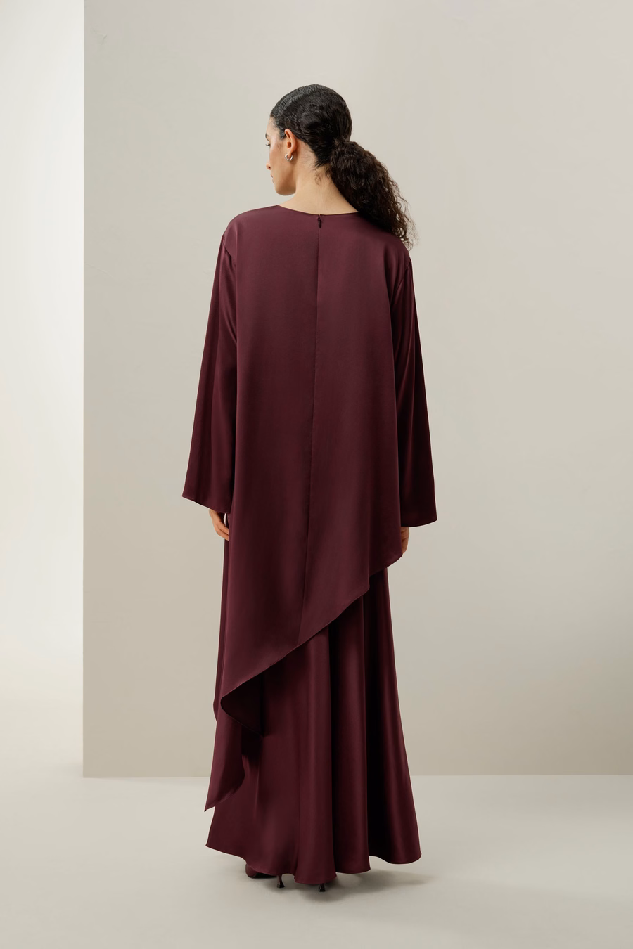 Blusa Asimétrica de Seda Charmeuse