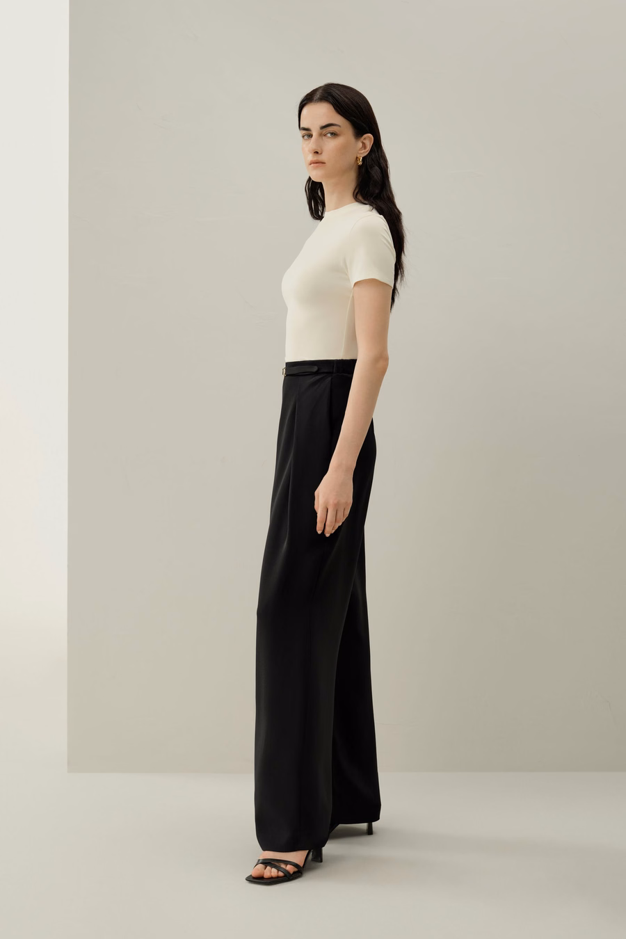Pantalón de pierna ancha de crepé pesado y elástico