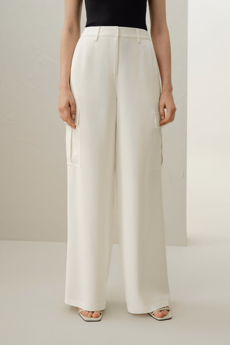 Pantalones Cargo de Crepé de Seda Blanca