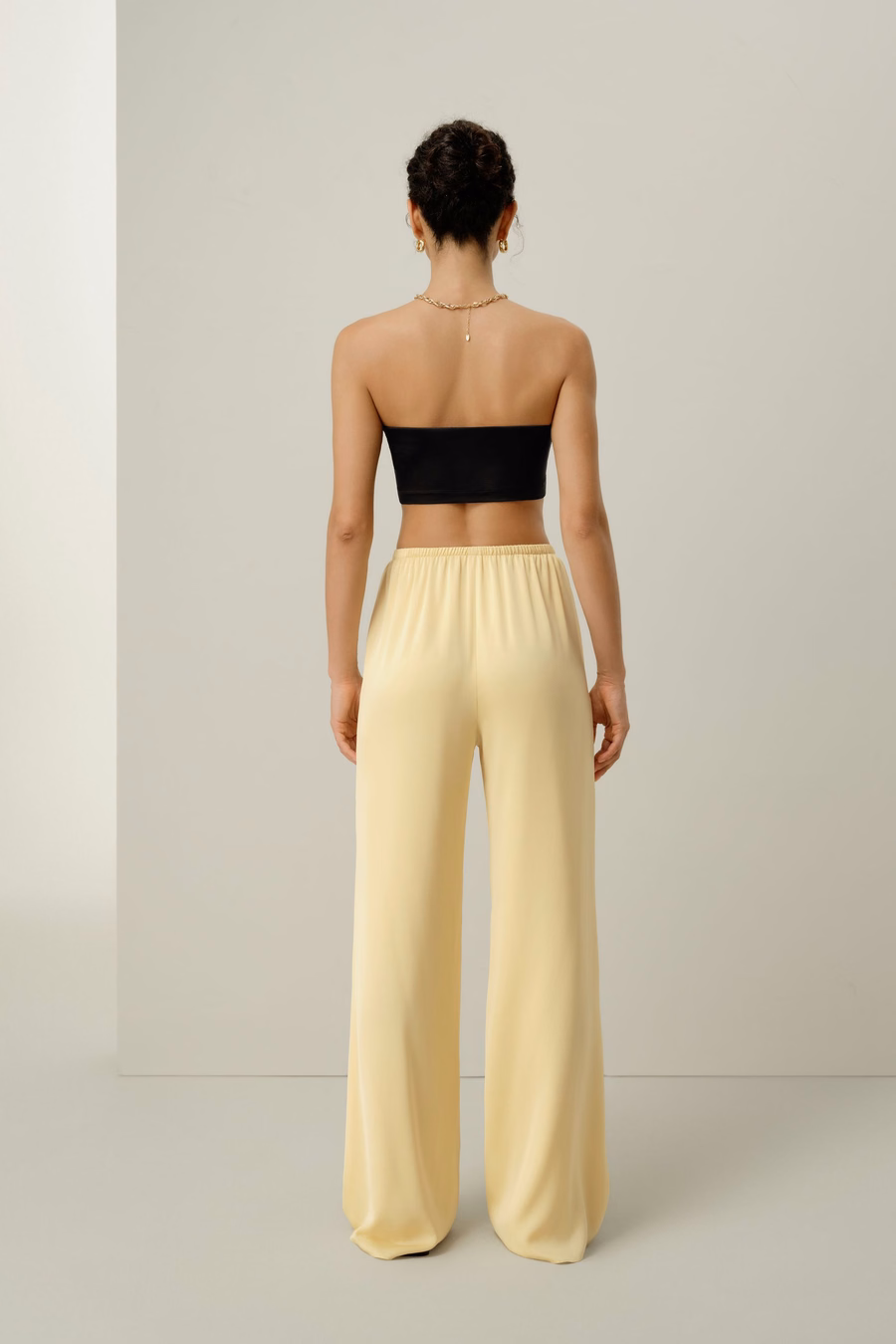Pantalones rectos de georgette de seda elástica