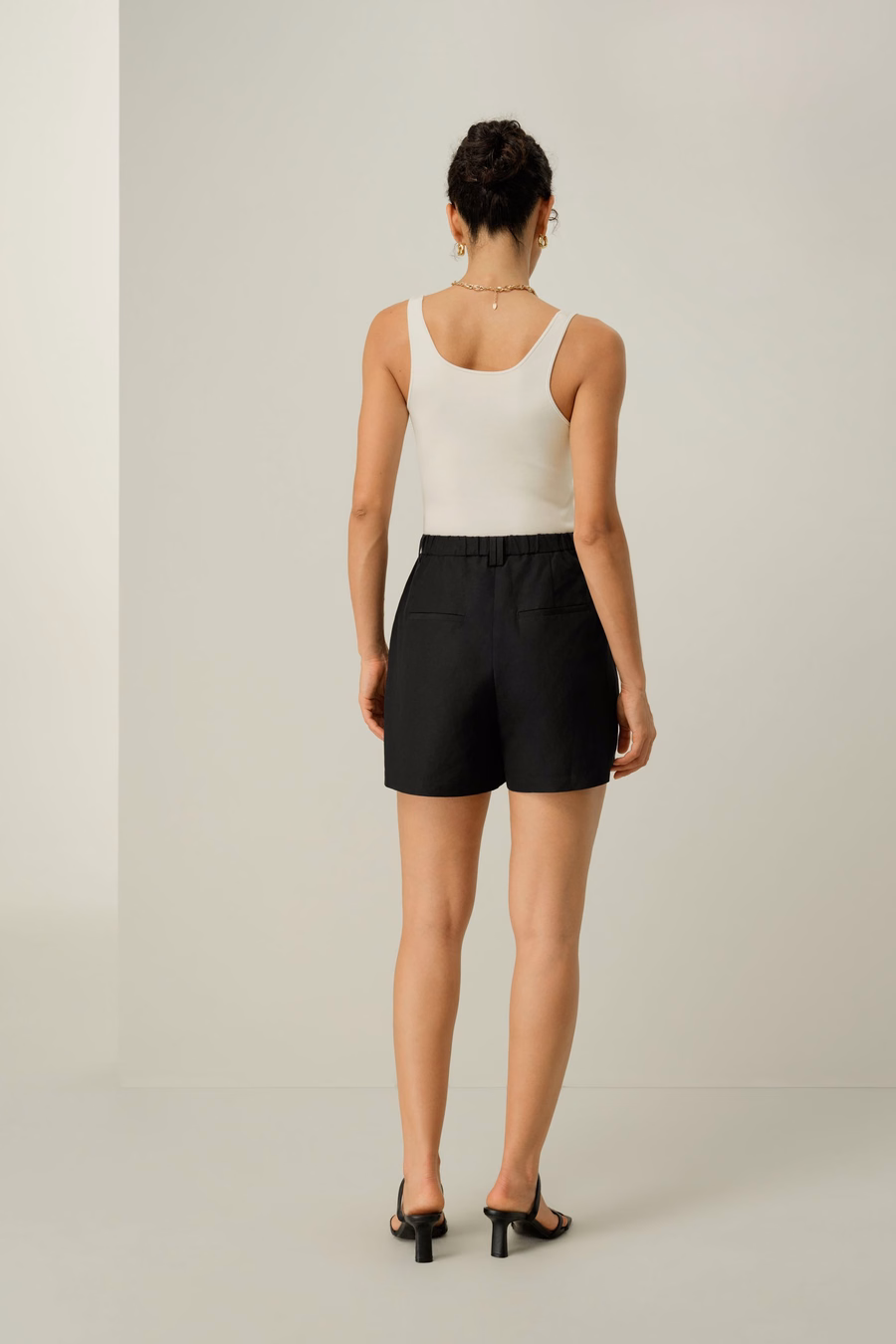 Shorts de seda y lino de tiro alto
