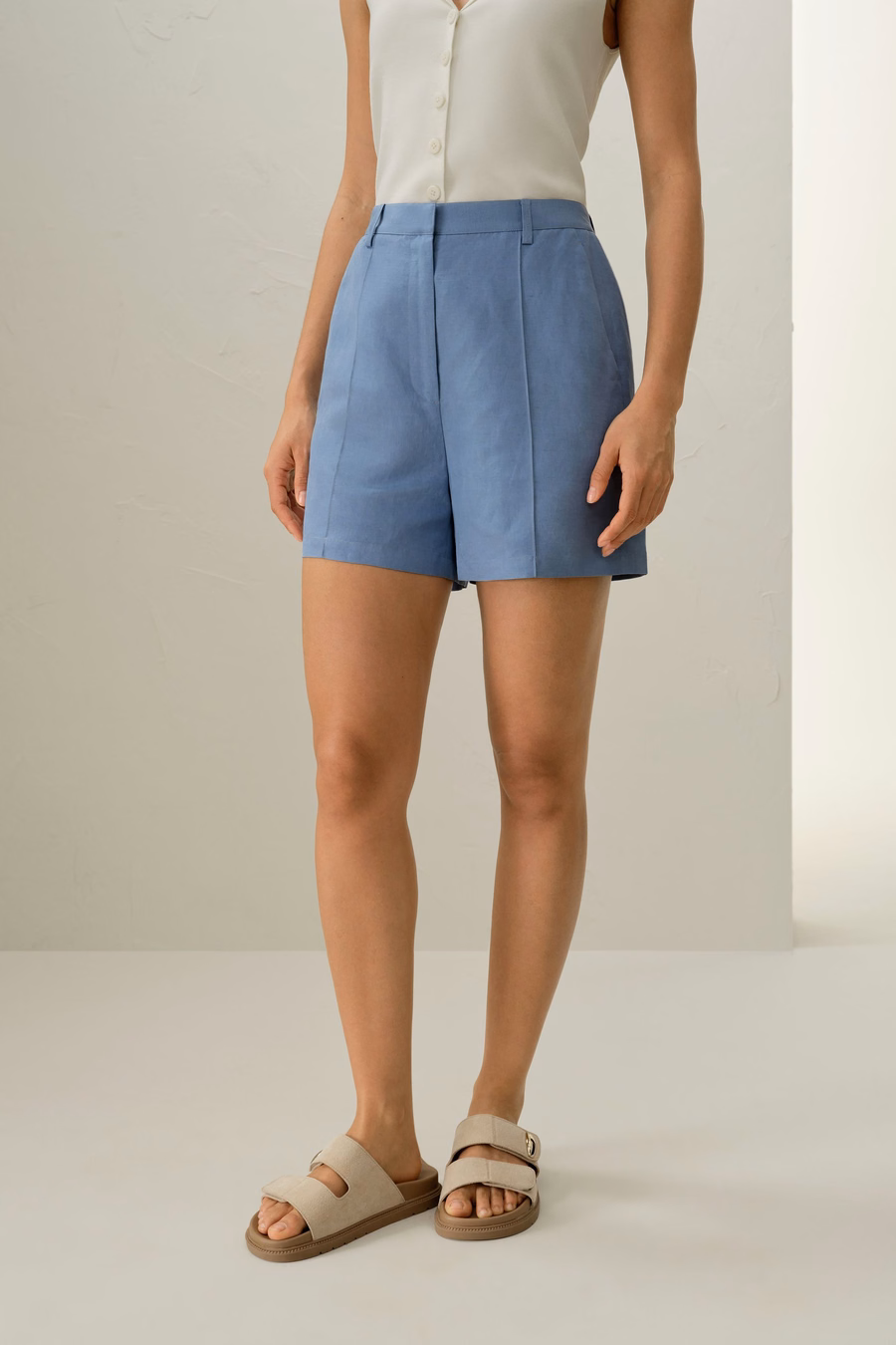 Shorts de seda y lino de tiro alto