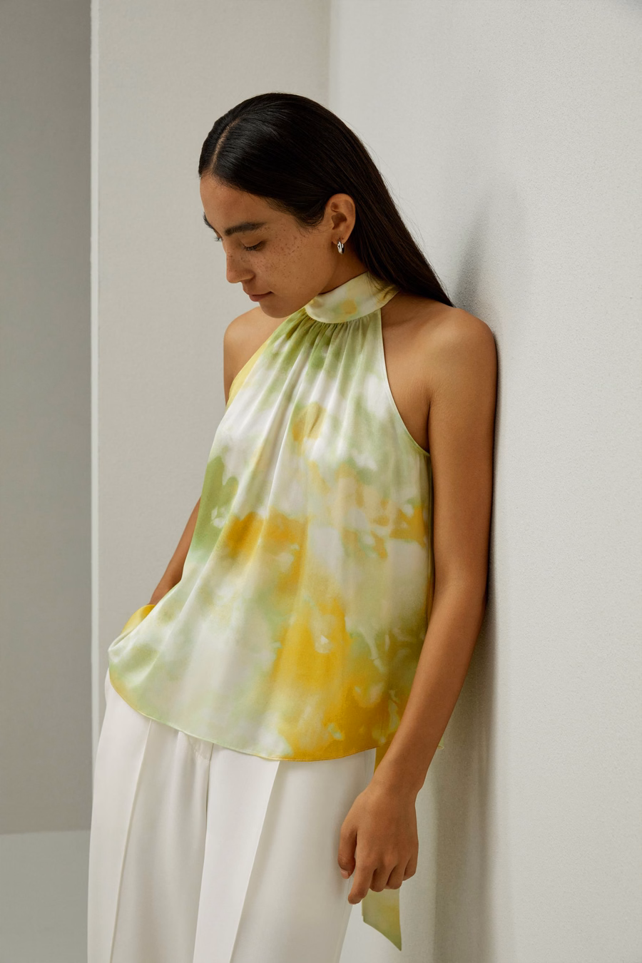 Top Halter de Seda con Estampado
