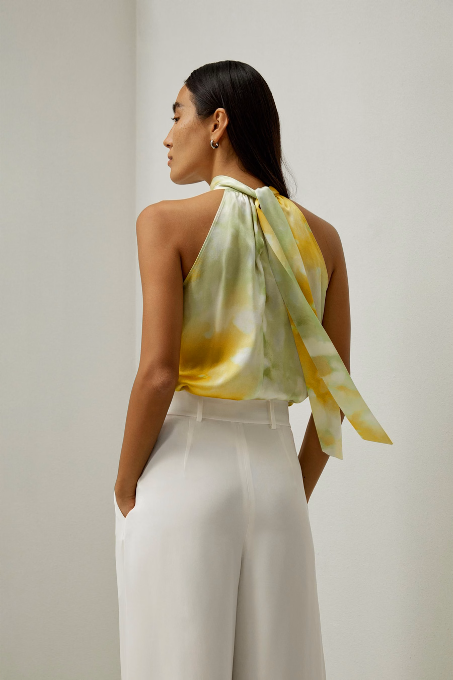 Top Halter de Seda con Estampado