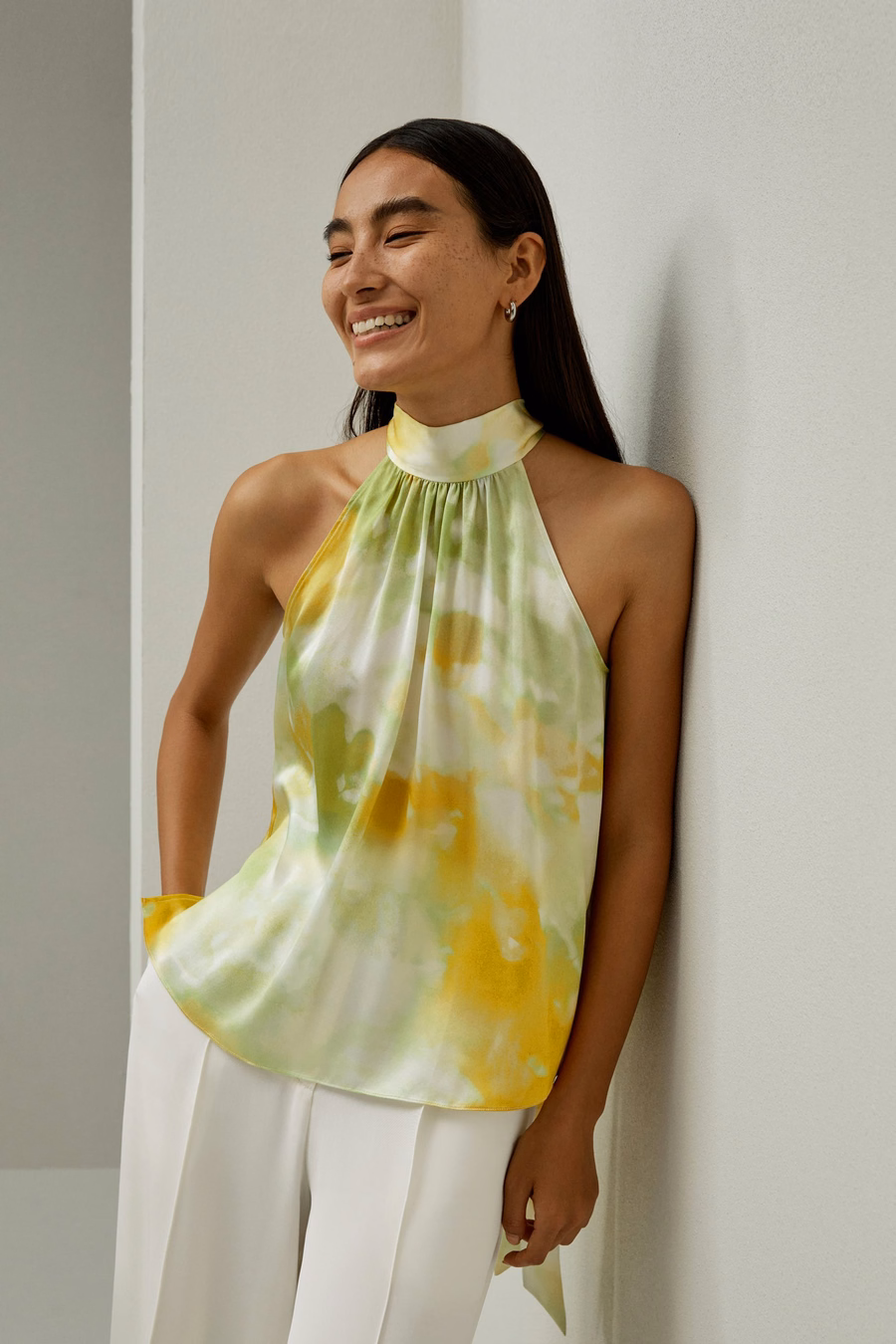 Top Halter de Seda con Estampado