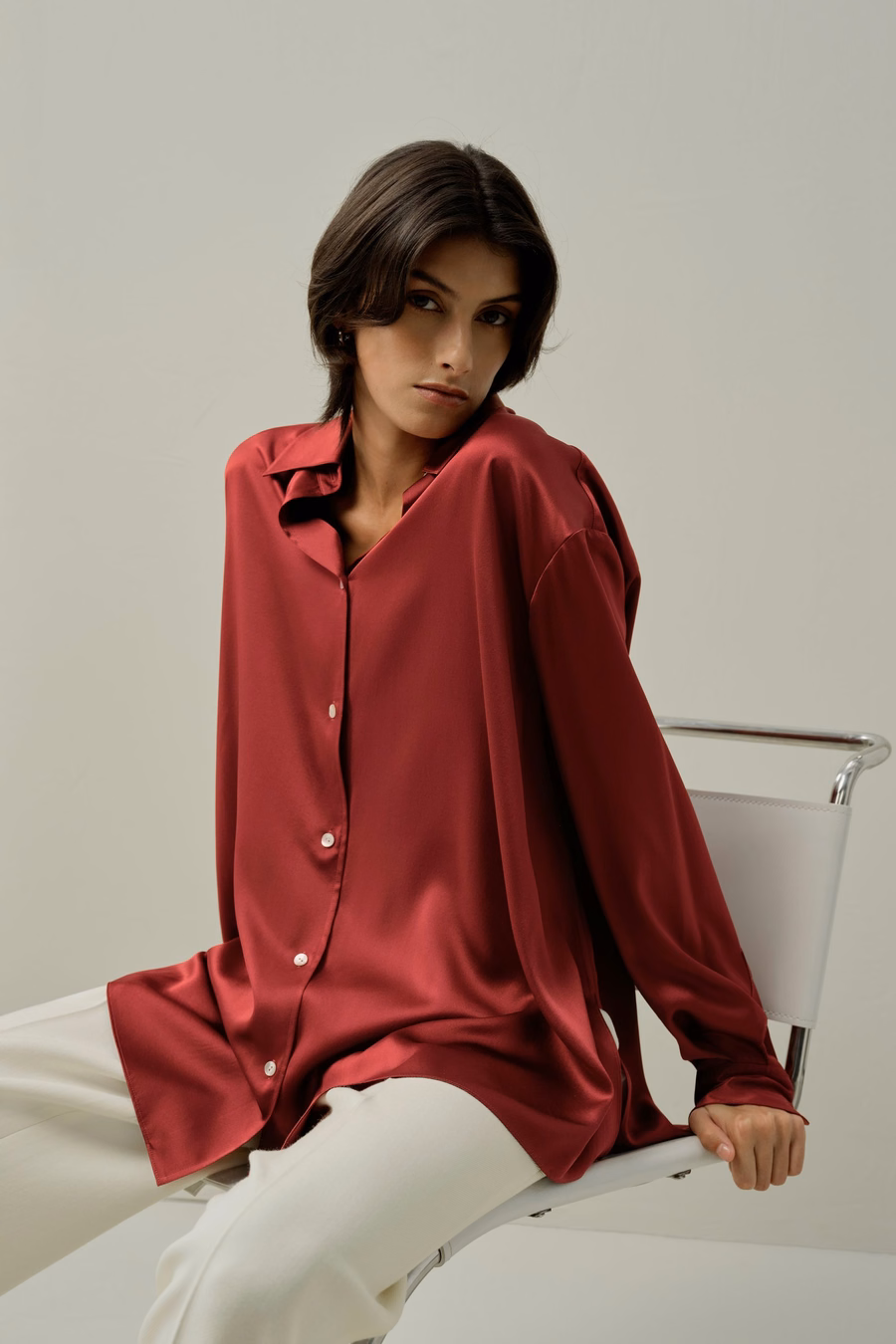Camisa de Seda Oversize Escarlata