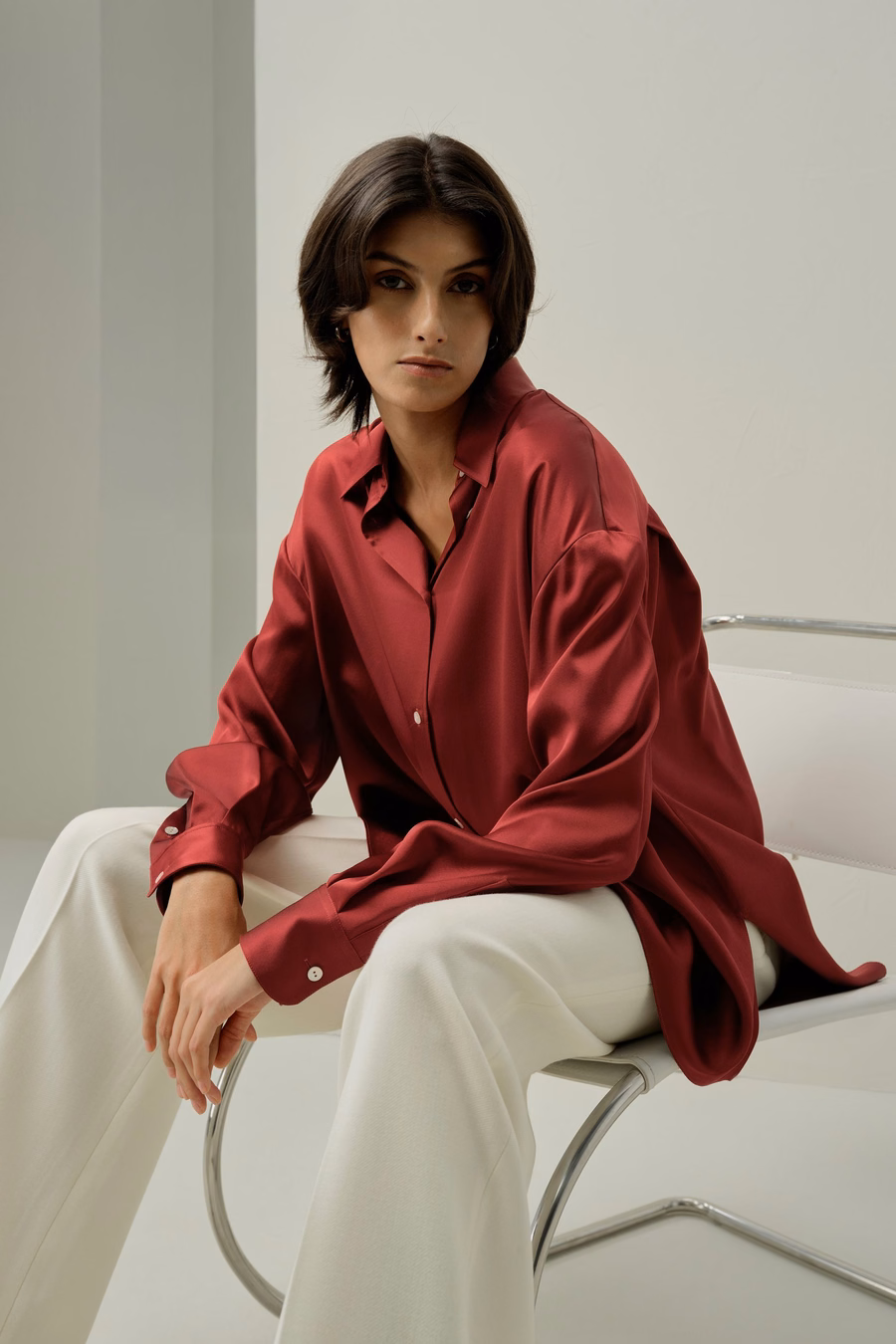Camisa de Seda Oversize Escarlata