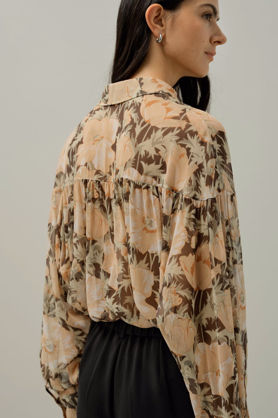 Blusa de seda Poppy Parade - Hecha con tela Liberty