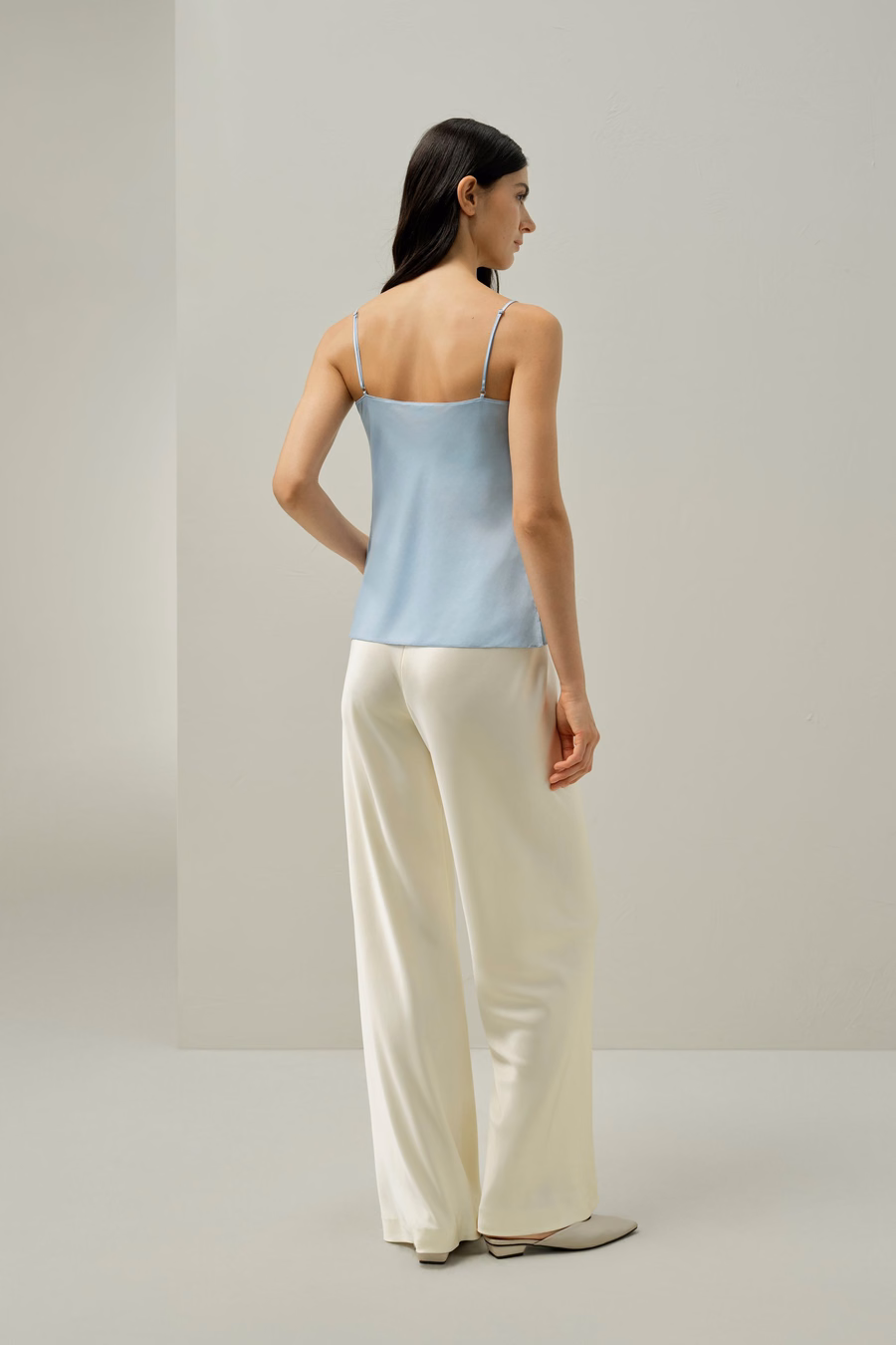 Camisón de Cuello Cowl