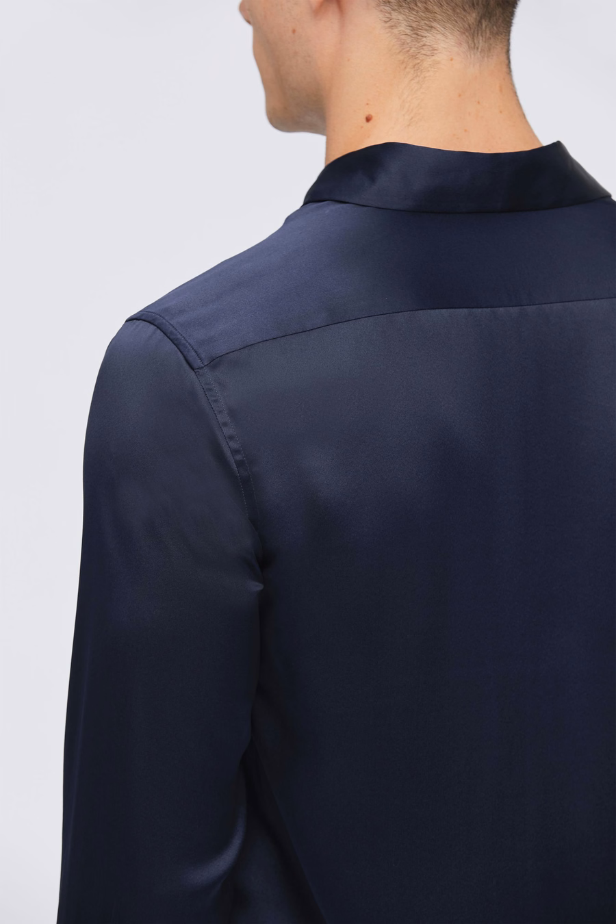Camisa básica de seda de morera para hombres