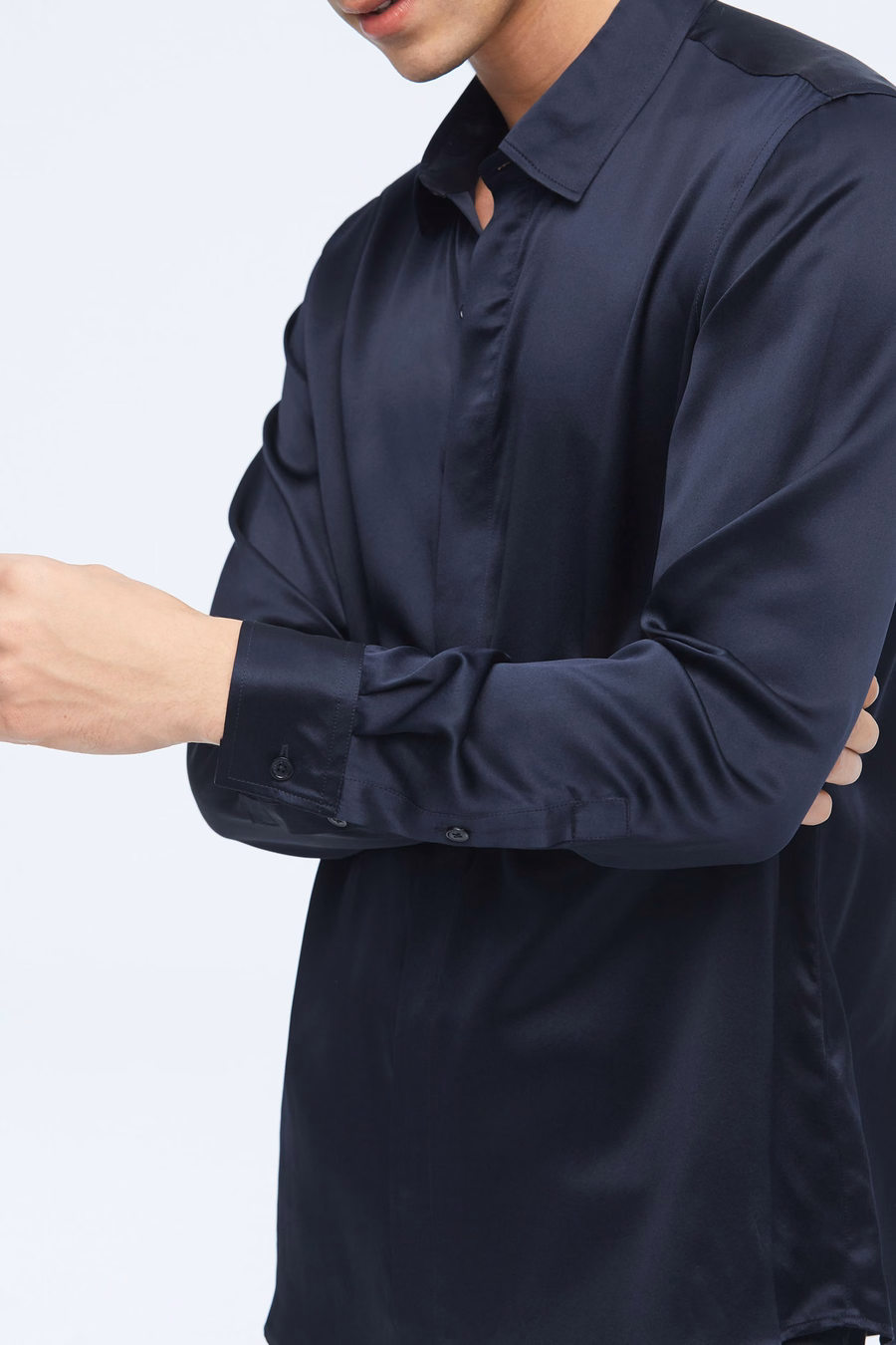 Camisa clásica de seda de manga larga para hombres