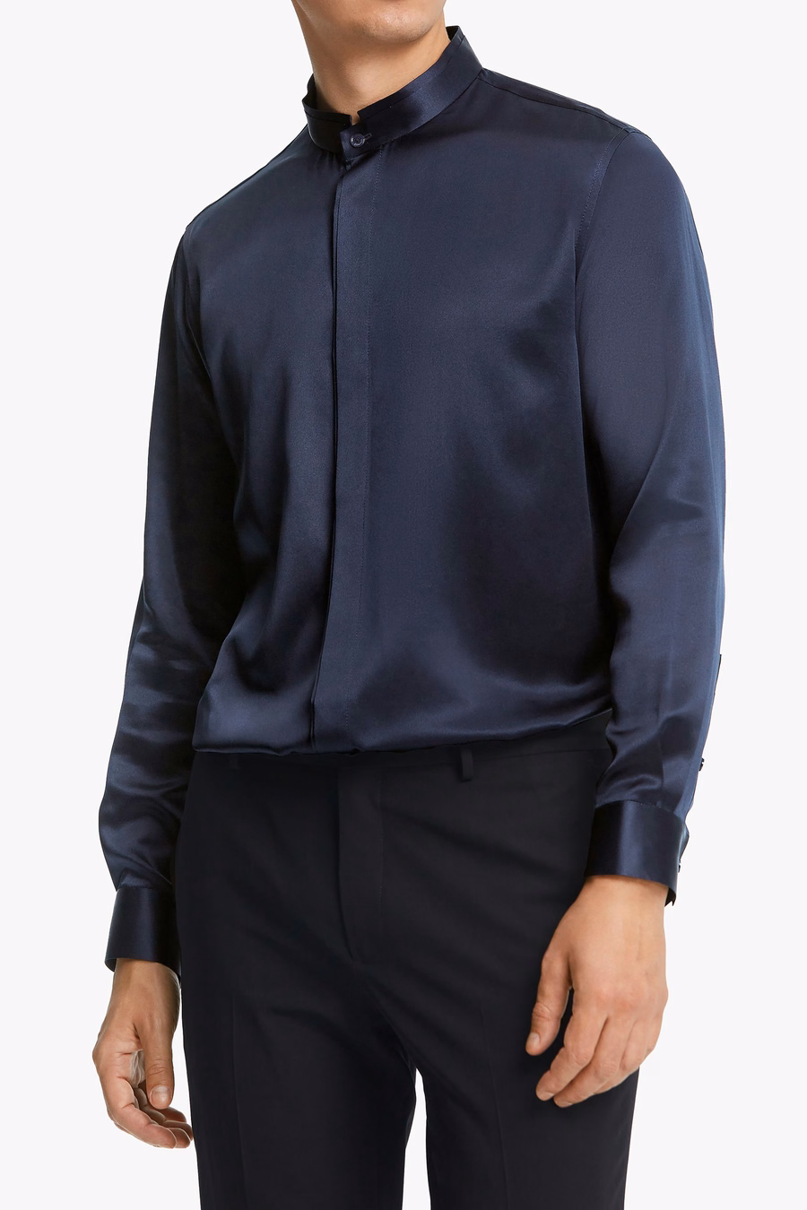 Camisa de Hombre de Seda con Placket Oculto Clásica