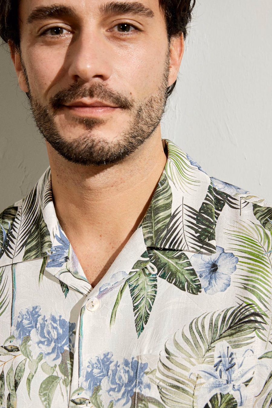 Camisa Tropical de Crucero Hawaiana
