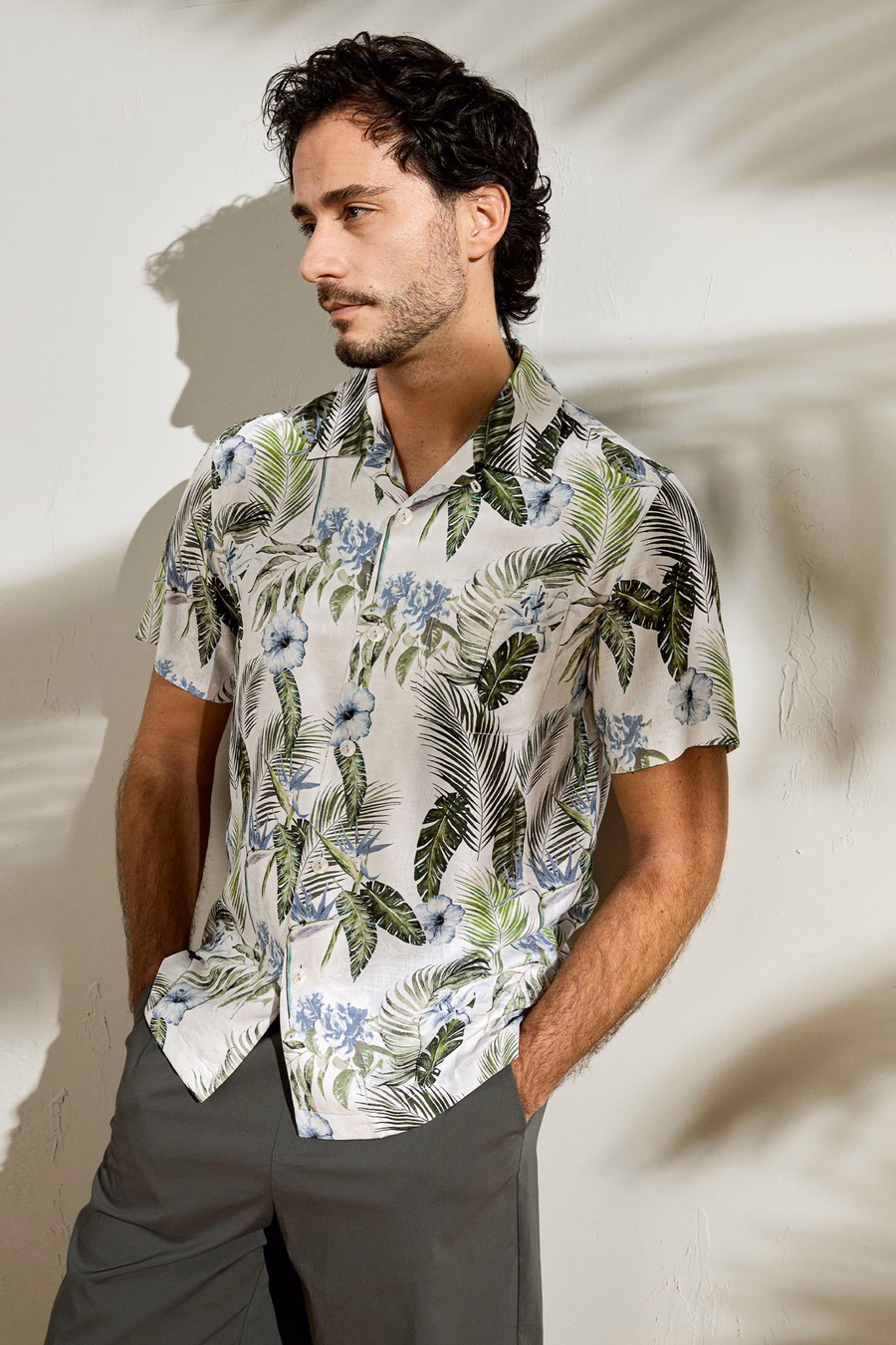 Camisa Tropical de Crucero Hawaiana