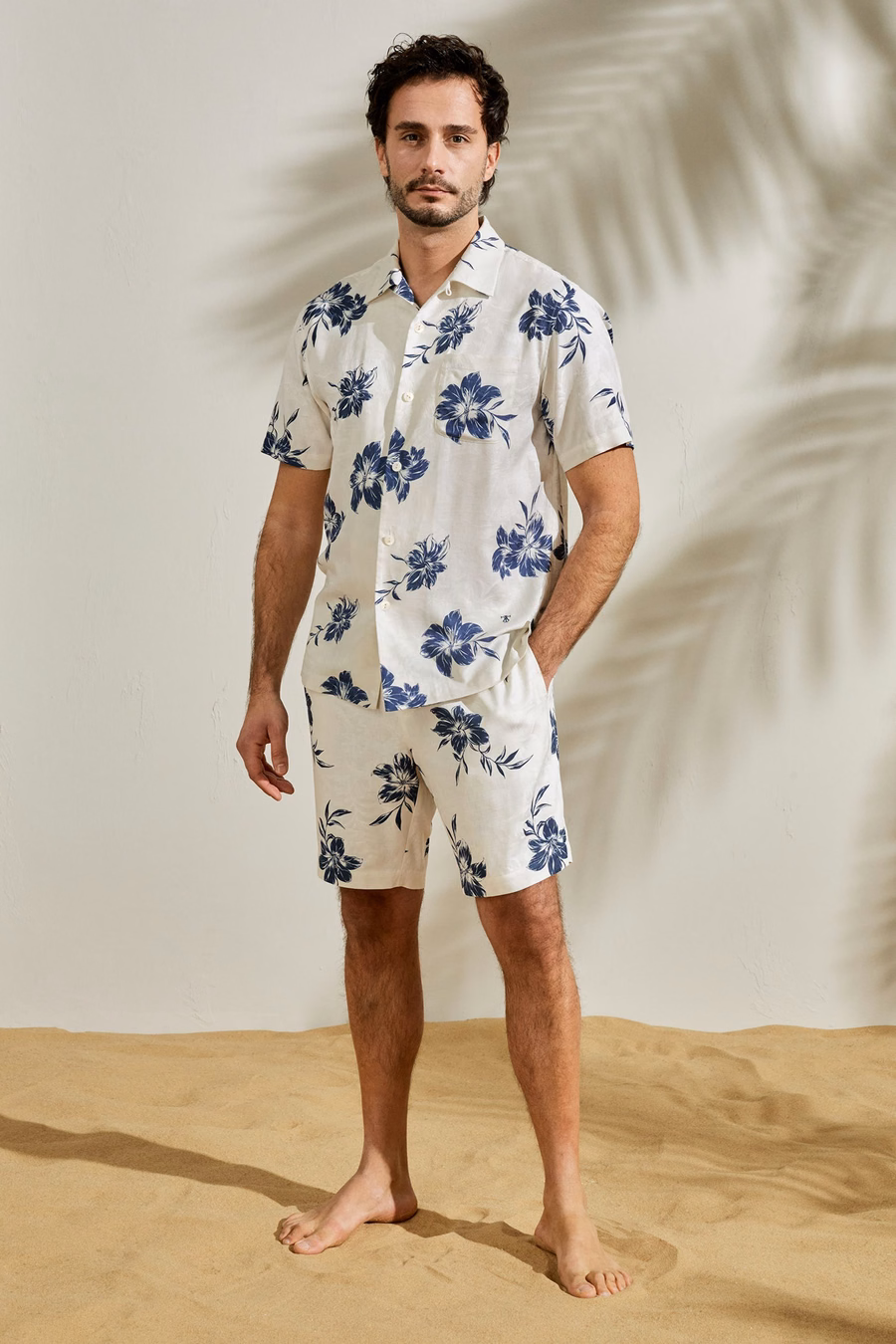Camisa de Lirio de Crucero hawaiano