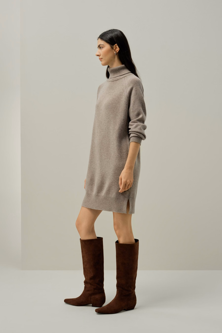 Vestido de suéter de cuello alto de lana y cachemira