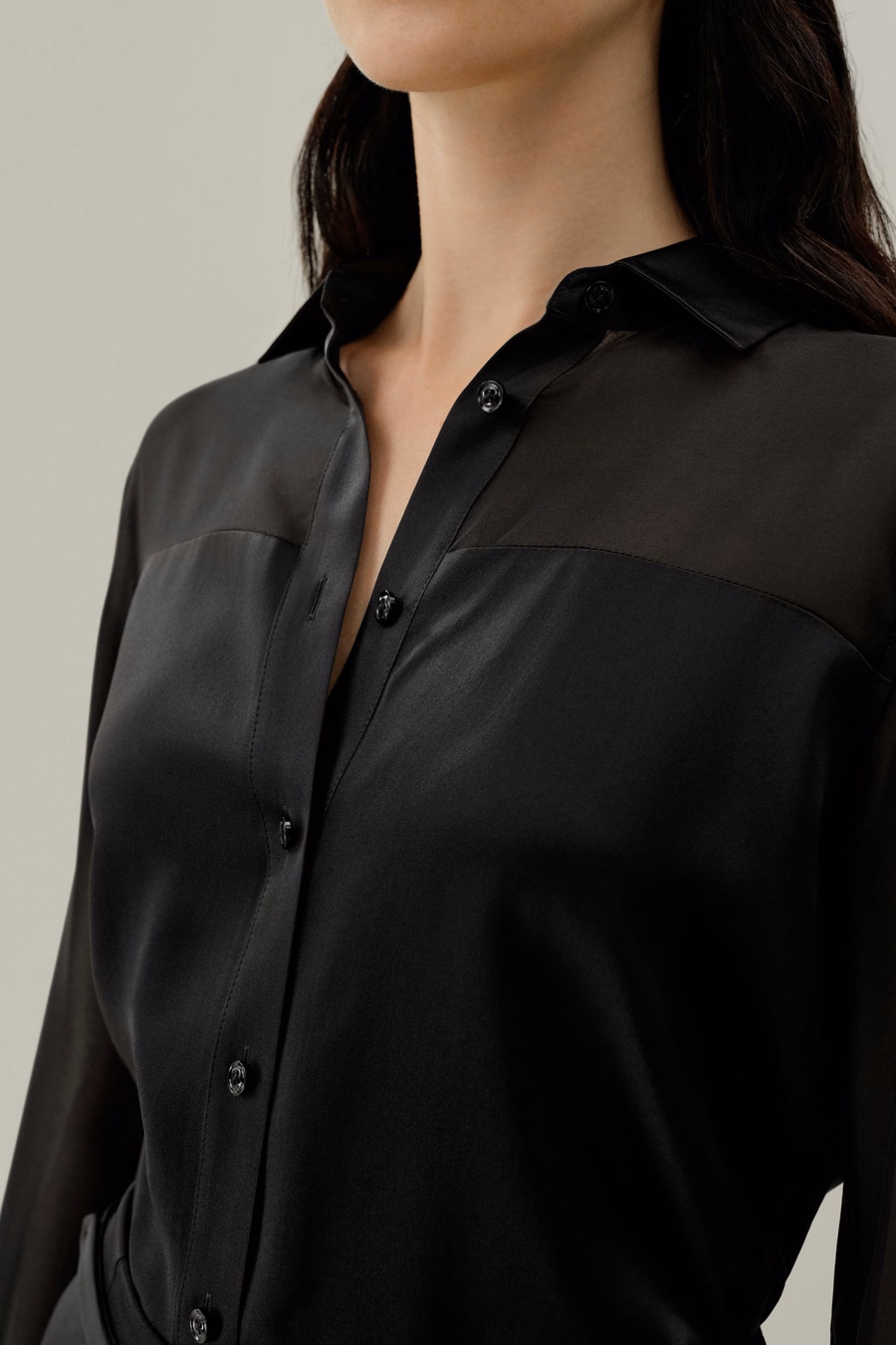 Camisa de Organza de Seda con Botones