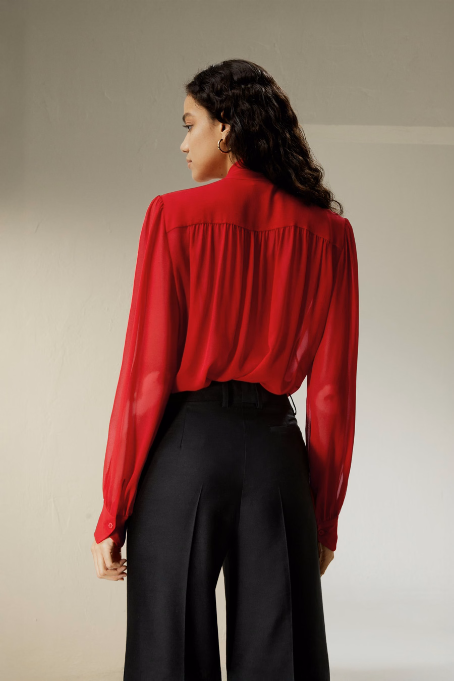 Blusa de Seda Jazmín con Pajarita