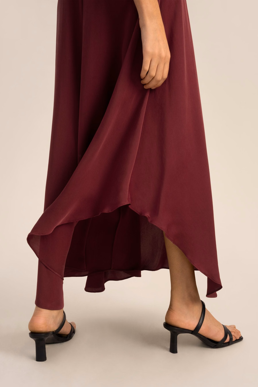 Pantalones de seda de pierna ancha